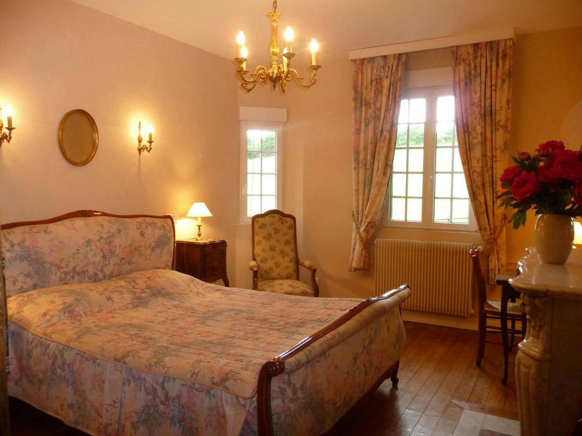 Bed and Breakfast Manoir De Sens Beuvron-en-Auge Exterior foto